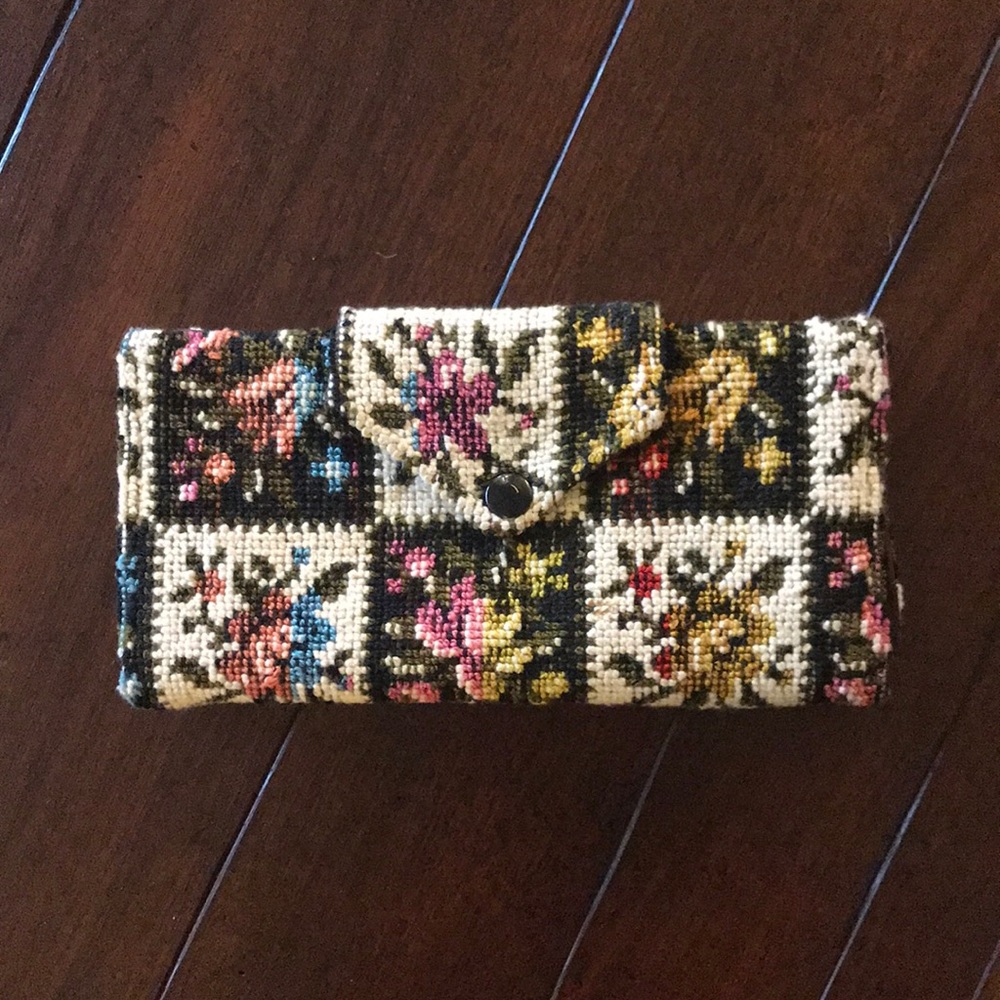 Vintage Tapestry Carpet Wallet